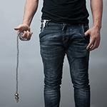 One Bracelet. One Fashion Accessory. One Awesome Weapon. - Cakra EDC Gadgets