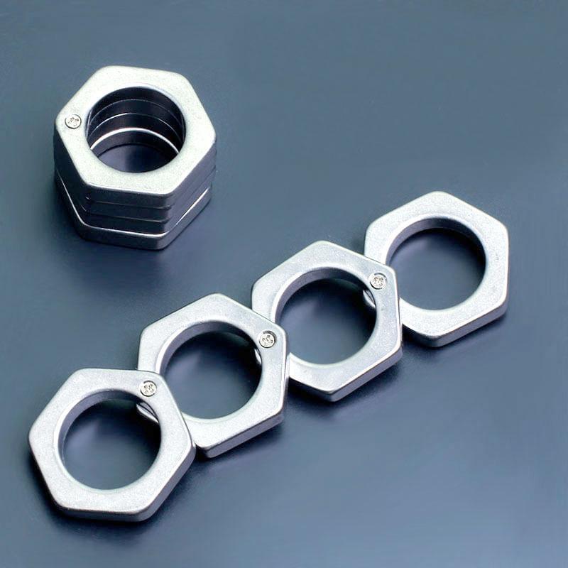 2022 New Hexagon Stone Wash Stainless Steel Folding Knucks