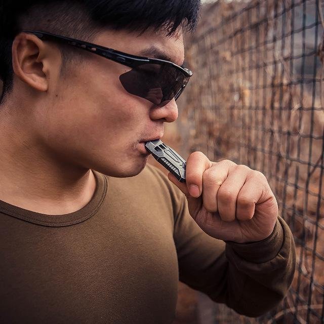 Tactical Everyday Carry EDC Emergency Whistle - Cakra EDC Gadgets