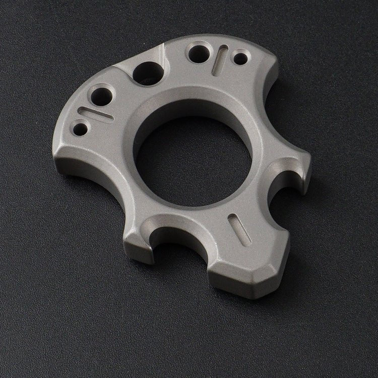 Titanium Alloy Wasteland Style One Finger Knuckle Duster - Cakra EDC Gadgets